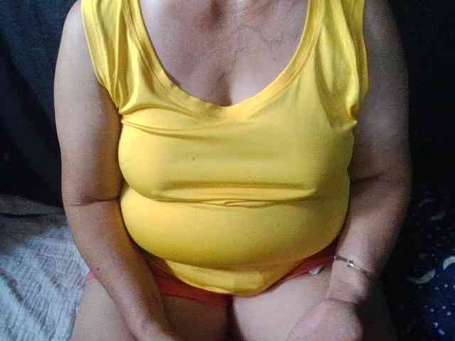 HotSqrt4u webcam