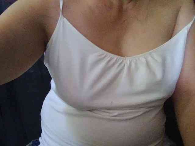 HotSqrt4u webcam