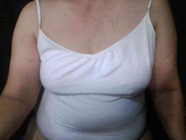 HotSqrt4u webcam