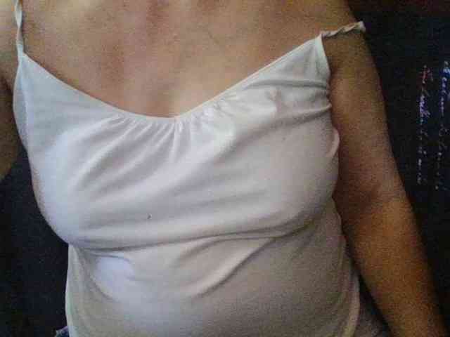 HotSqrt4u webcam