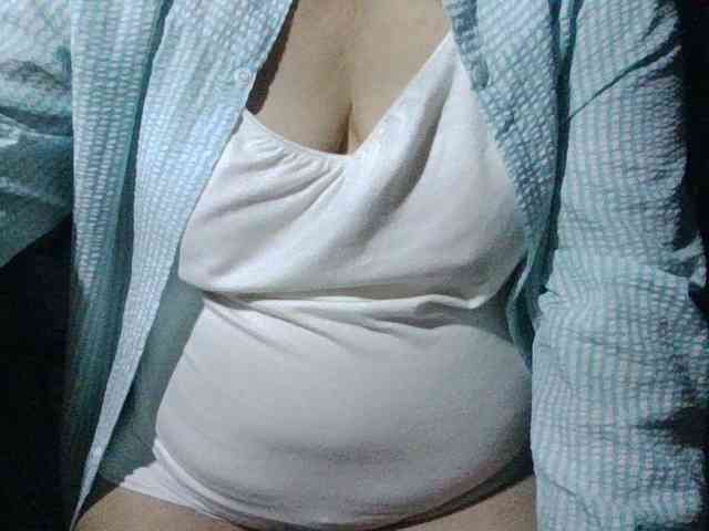 HotSqrt4u webcam