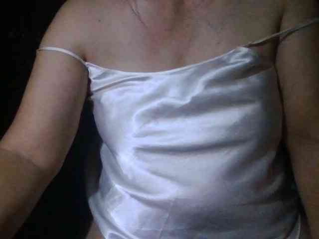HotSqrt4u webcam
