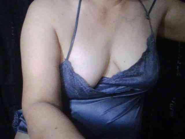 HotSqrt4u webcam