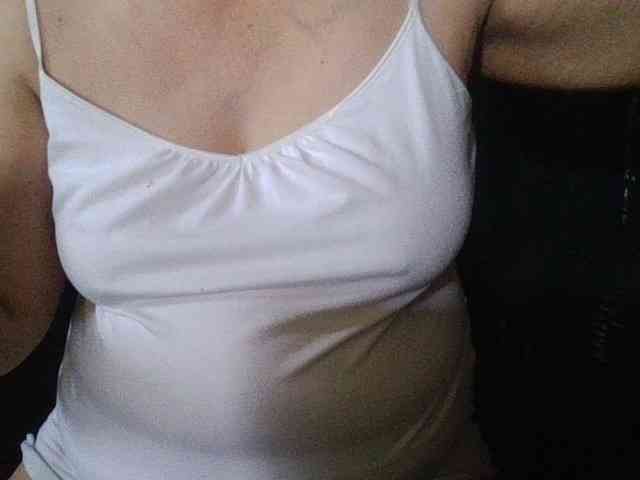 HotSqrt4u webcam