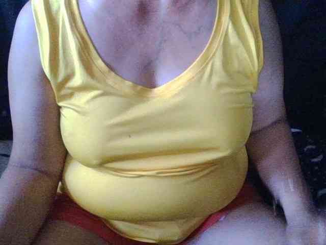 HotSqrt4u webcam