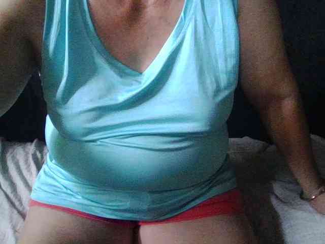 HotSqrt4u webcam
