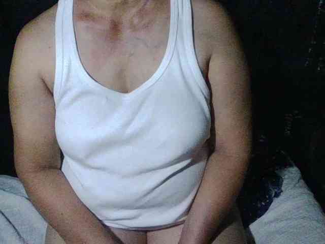 HotSqrt4u webcam
