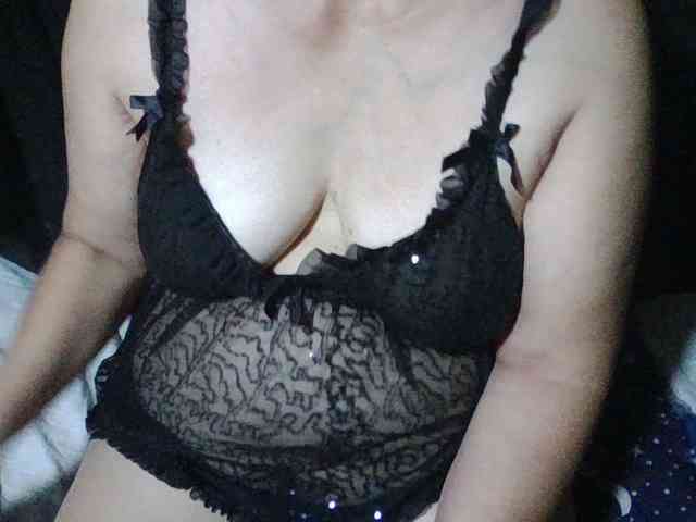 HotSqrt4u webcam