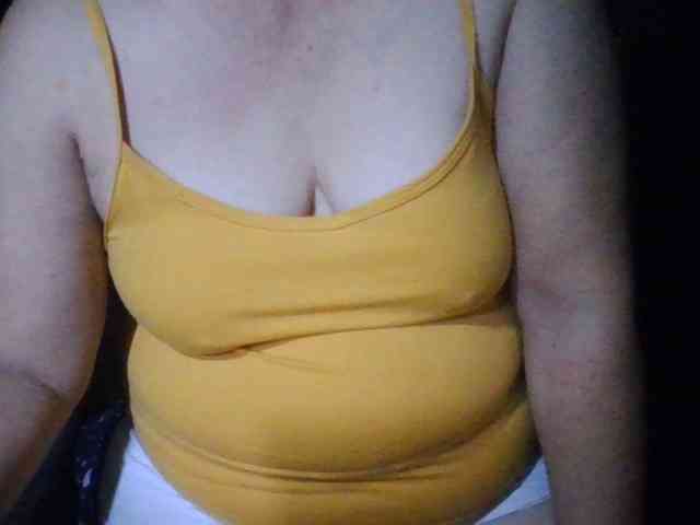 HotSqrt4u webcam
