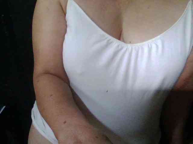 HotSqrt4u webcam