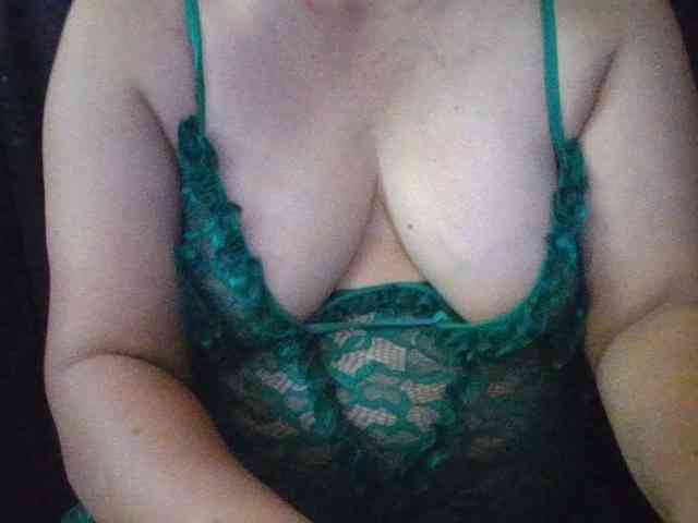 HotSqrt4u webcam