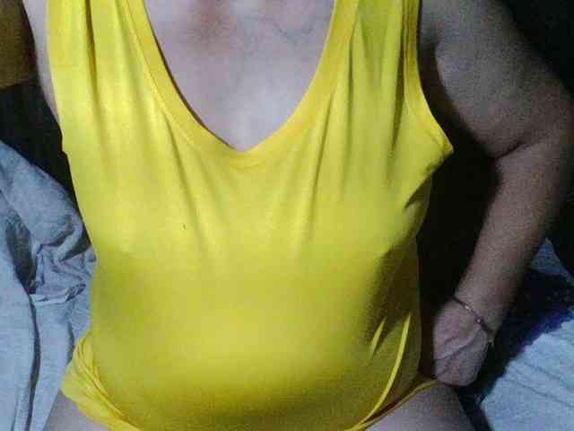 HotSqrt4u webcam