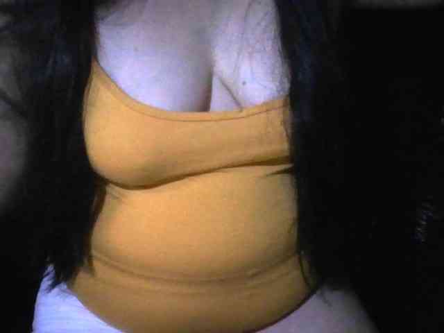 HotSqrt4u webcam
