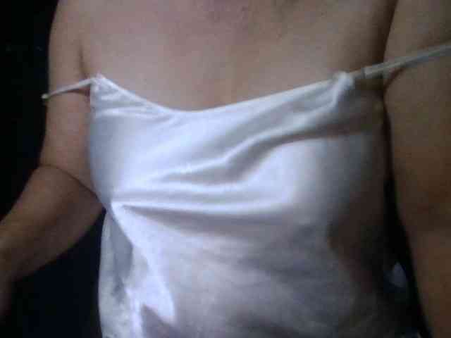 HotSqrt4u webcam