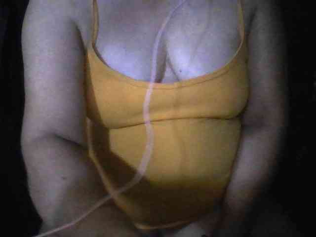 HotSqrt4u webcam