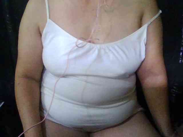 HotSqrt4u webcam