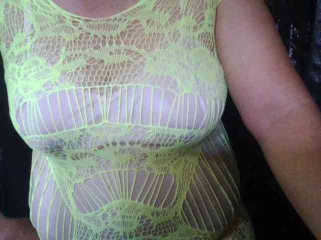 HotSqrt4u webcam
