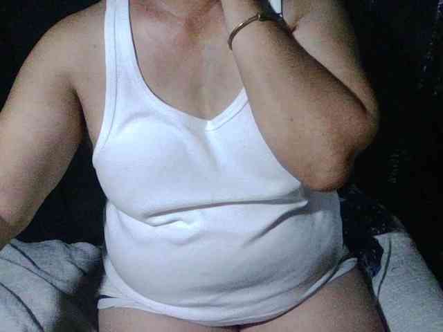 HotSqrt4u webcam