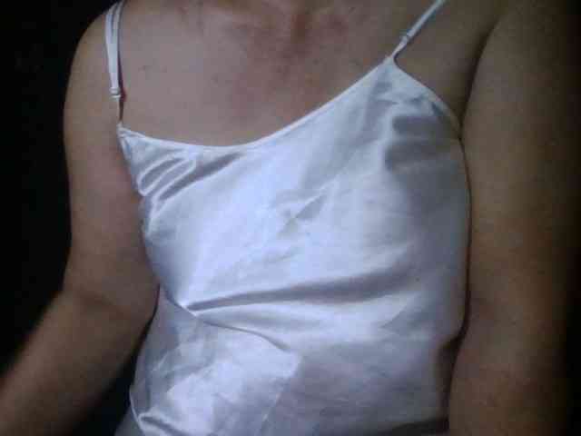 HotSqrt4u webcam