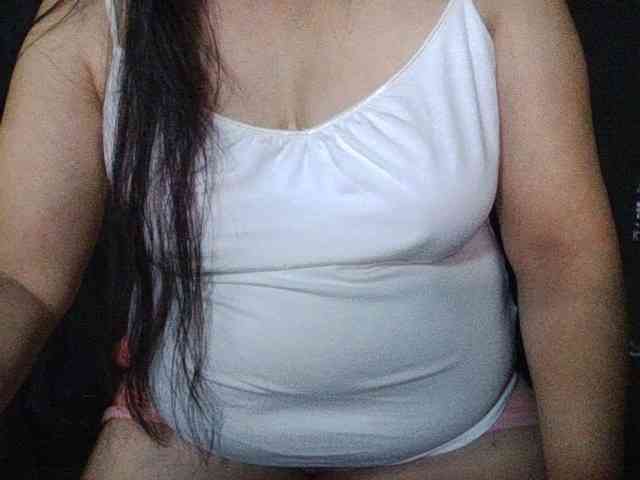 HotSqrt4u webcam