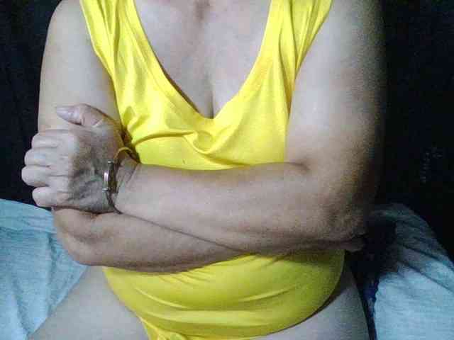 HotSqrt4u webcam