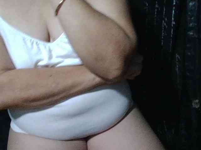 HotSqrt4u webcam