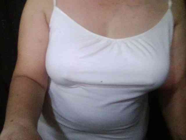 HotSqrt4u webcam