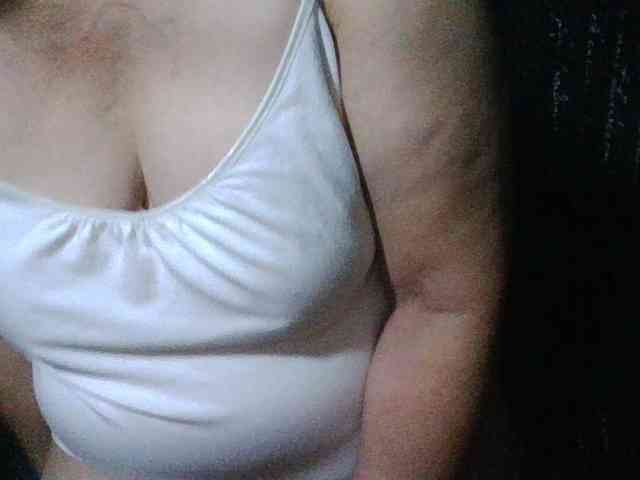 HotSqrt4u webcam
