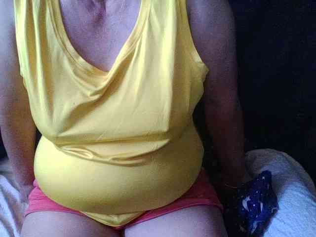 HotSqrt4u webcam