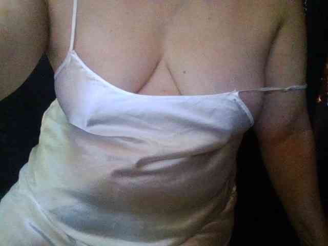 HotSqrt4u webcam