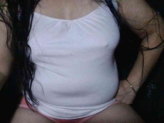 HotSqrt4u webcam