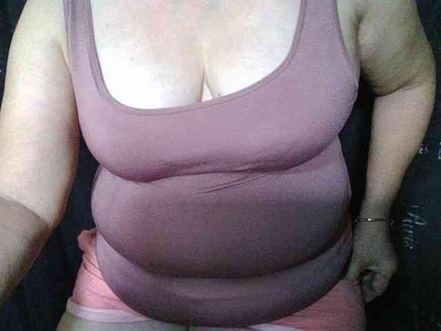 HotSqrt4u webcam