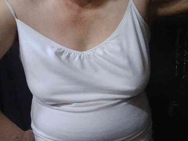 HotSqrt4u webcam