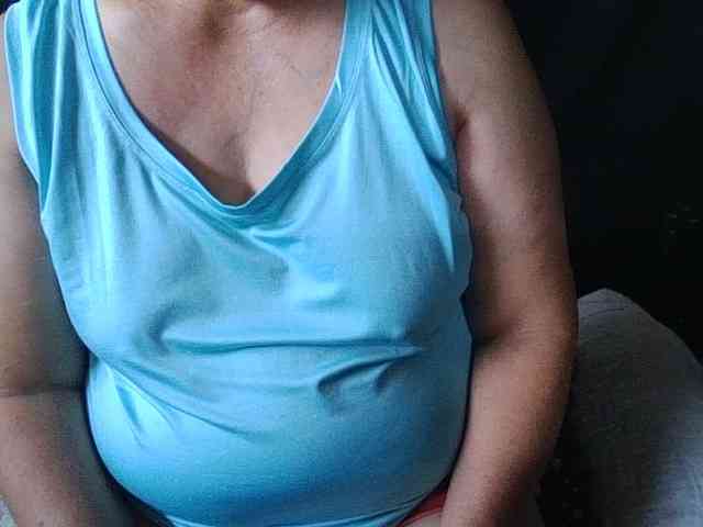 HotSqrt4u webcam