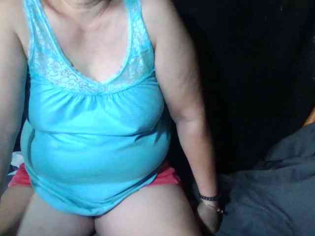 HotSqrt4u webcam