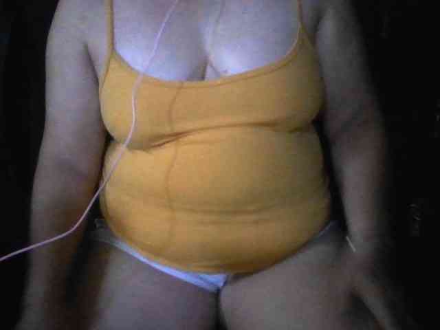 HotSqrt4u webcam