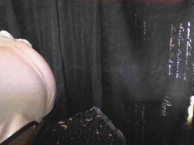 HotSqrt4u webcam