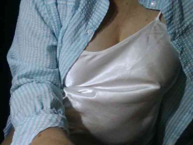 HotSqrt4u webcam