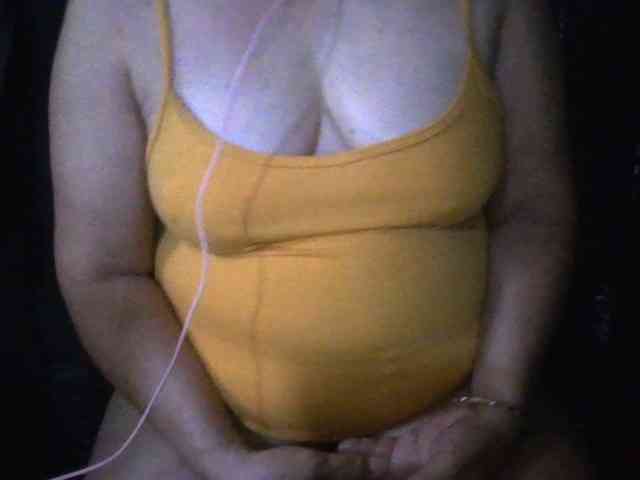 HotSqrt4u webcam