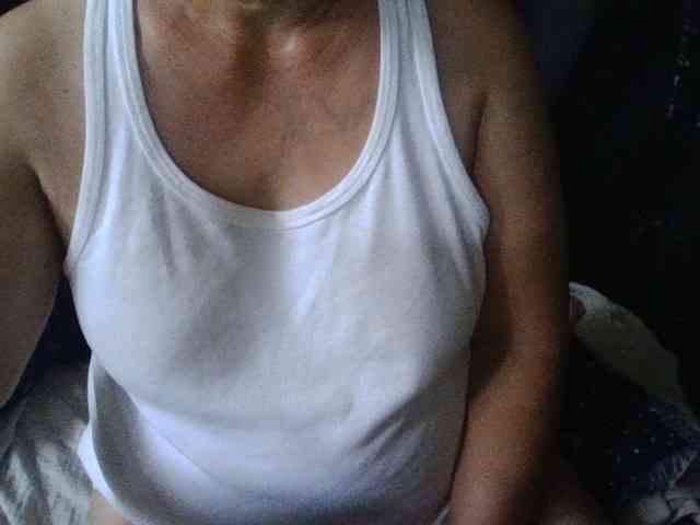 HotSqrt4u webcam