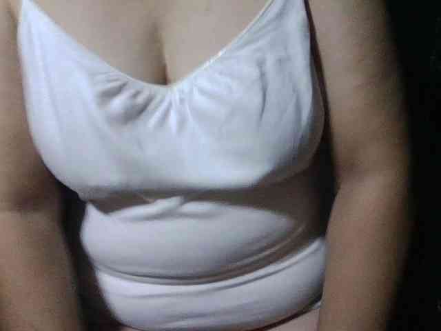 HotSqrt4u webcam