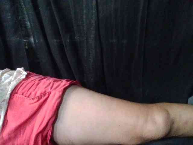 HotSqrt4u Live Webcam on BongaCams