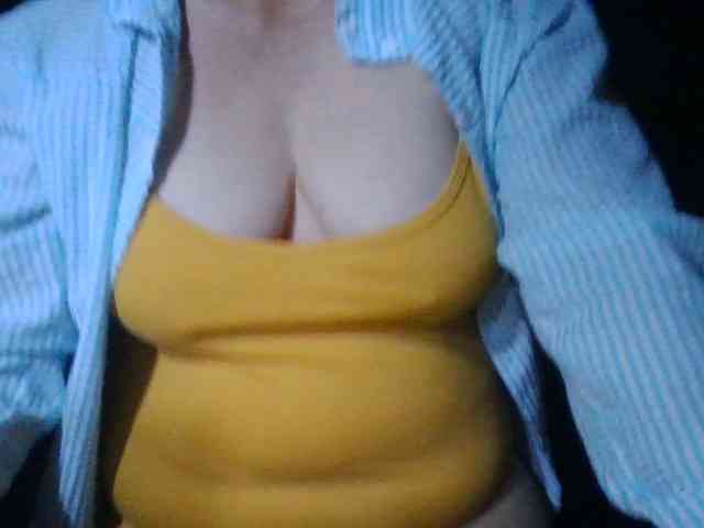 HotSqrt4u webcam