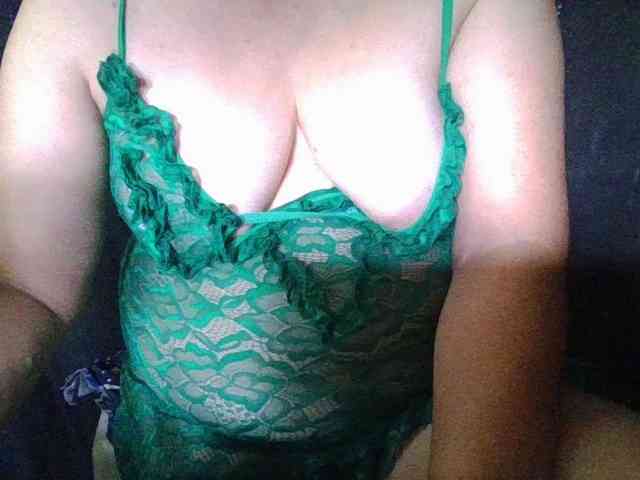HotSqrt4u webcam