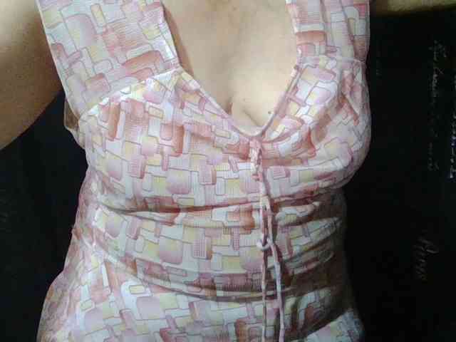 HotSqrt4u webcam