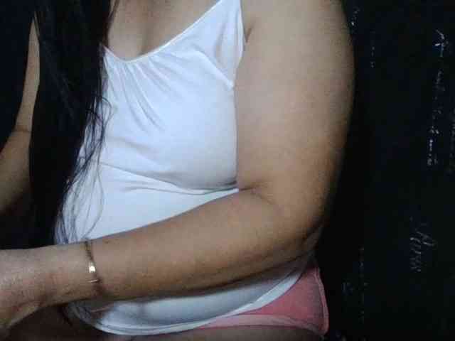 HotSqrt4u webcam