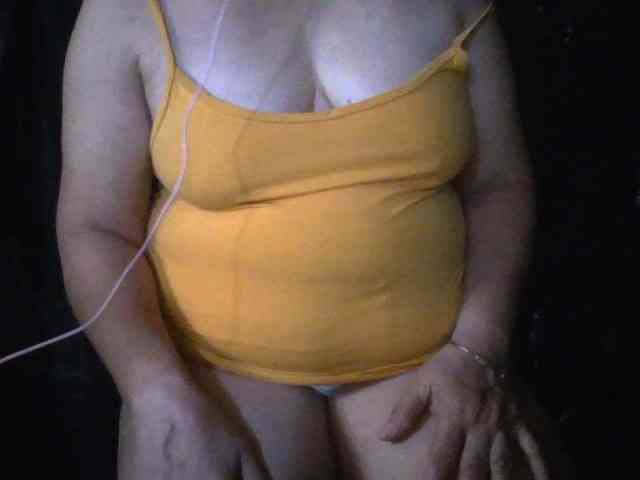 HotSqrt4u webcam
