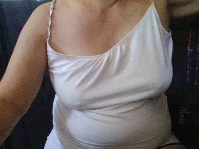 HotSqrt4u webcam