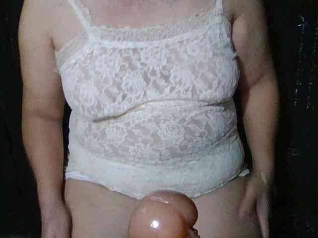 HotSqrt4u webcam