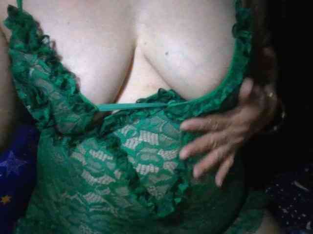 HotSqrt4u webcam